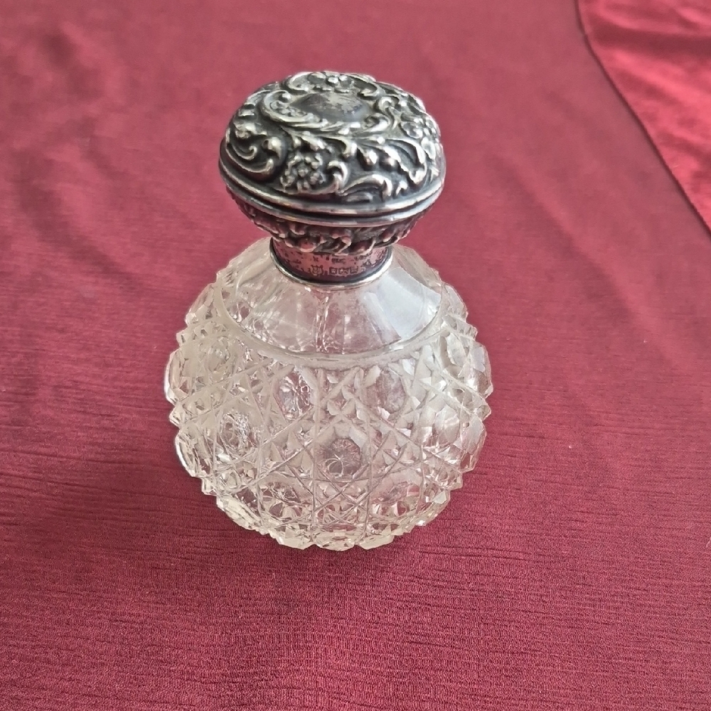 Victorian Cut Glass Perfume Bottle with Sheffield English Sterling Silver Cap